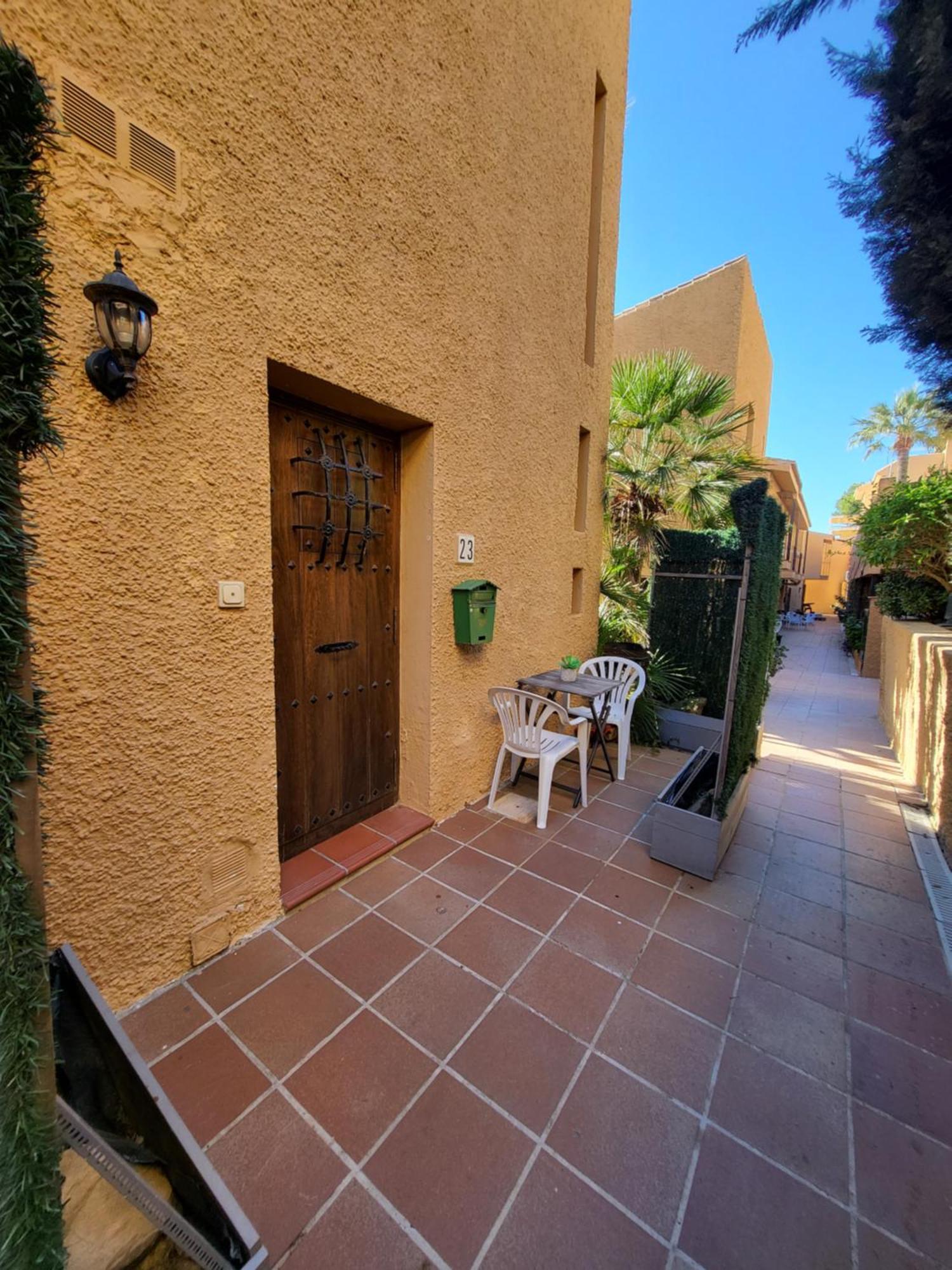 Beach Bungalow Port,Free Parking Estepona Eksteriør billede